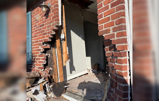 No Injuries Reported as Car Slams into Speedway Apartment Building, Prompting Swift Response from Fire Department