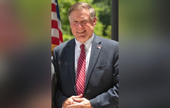 North Carolina Leaders Push for Federal Flood Insurance Reform Amid Coastal Home Collapses