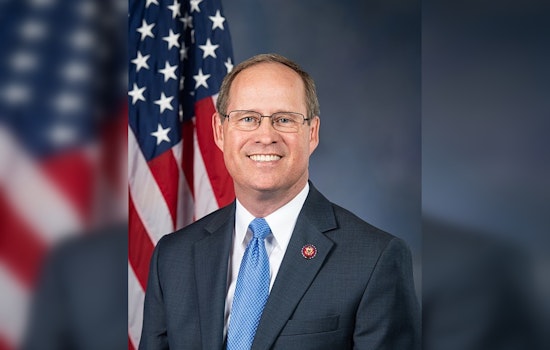 North Carolina Leaders Urge Congress to Pass 'Preventing Environmental Hazards Act' in Wake of Coastal Home Collapse Crisis