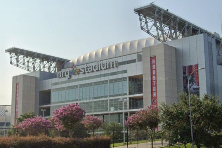 NRG Park Parking Hustle, Houston Cops Hunt Duo In $200K Stadium Scam
