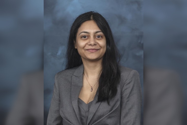 Oak Ridge Scientist Ayana Ghosh Honored as Early Career Distinguished Presenter by Materials Research Society ahead of Boston Event