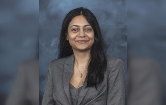 Oak Ridge Scientist Ayana Ghosh Honored as Early Career Distinguished Presenter by Materials Research Society ahead of Boston Event