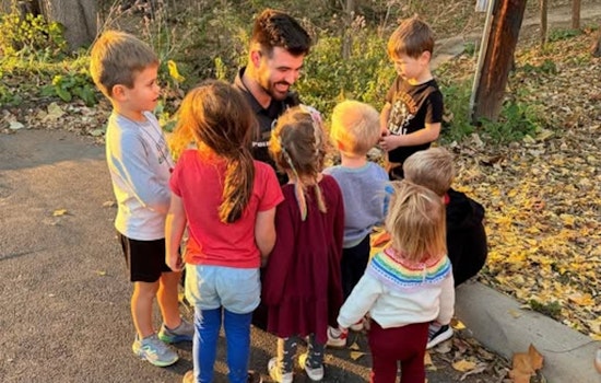 Ohio Police Officer Builds Community Trust Through Engaging Encounter with Kids at Upper Arlington Park