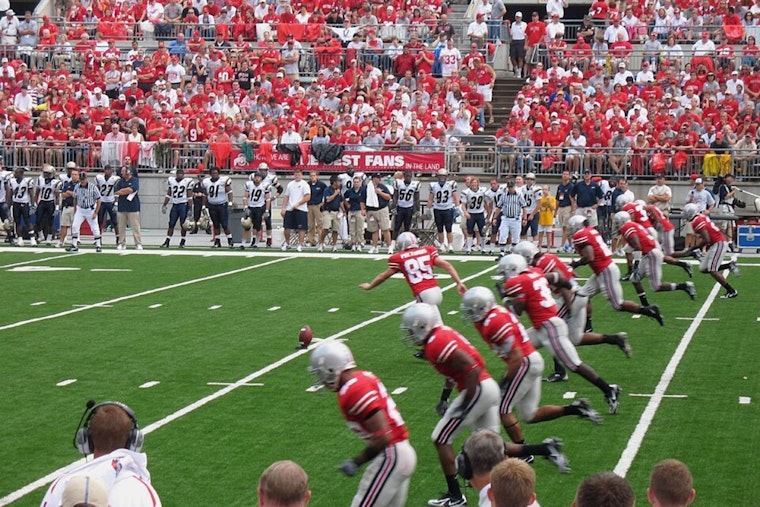 Ohio State Buckeyes Assert Big Ten Dominance with a 48-10 Rout of UCLA Bruins