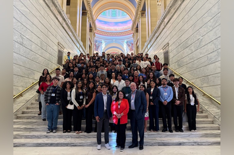 Oklahoma's Latino Youth Gather at State Capitol for Leadership Summit