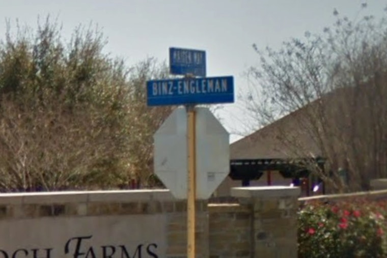 One Critically Injured in Single-Vehicle Crash on Binz Engleman Rd, Bexar County Sheriff's Office Investigating