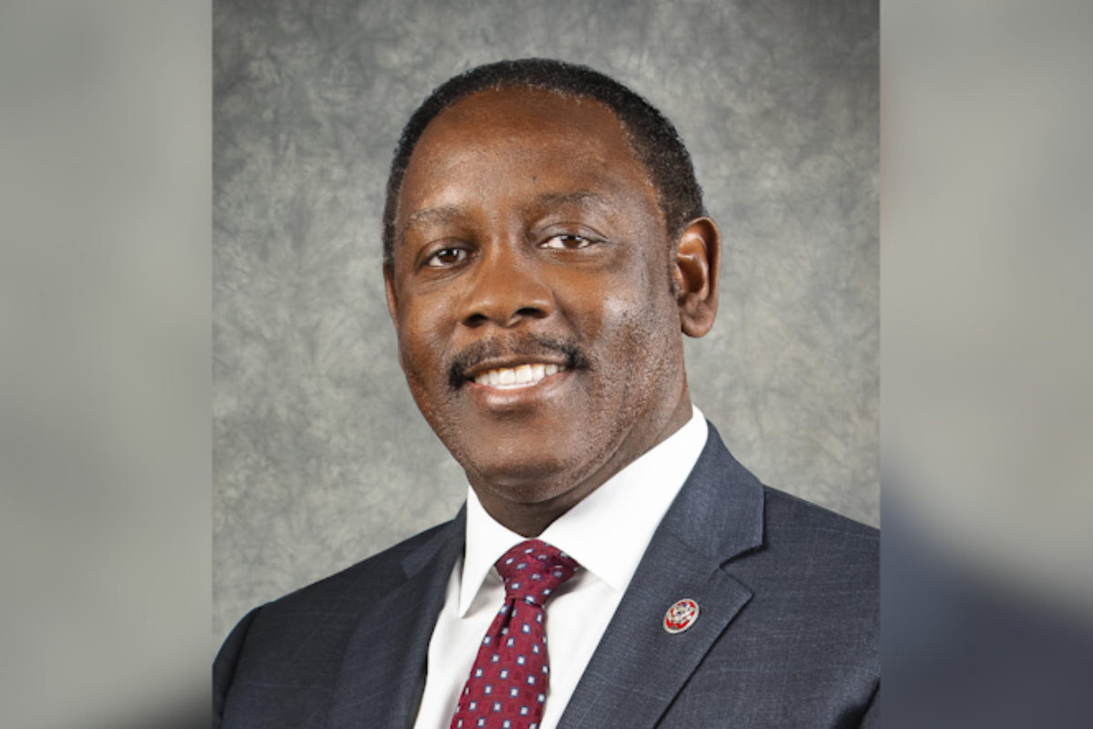 Orange County Mayor Jerry Demings Announces Bid For Florida Governor Orange County Mayor Jerry Demings Announces Bid For Florida Governor Eyes Historic Election Victory 6.webp