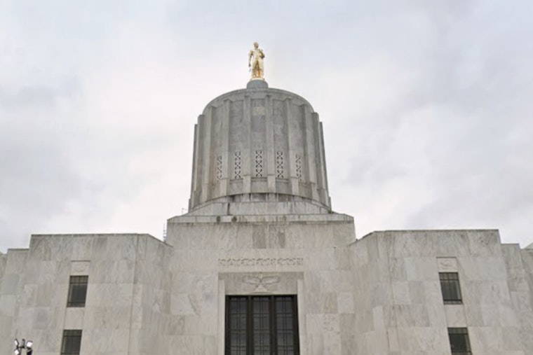 Oregon Coalition "No Tax Oregon" Secures 150,000 Signatures to Contest Transportation Funding Law