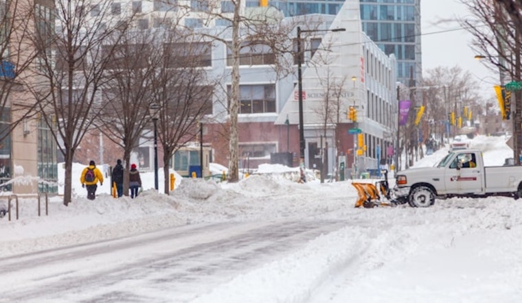 Peoria Public Works Crews Battle Snowfall, Urge Caution on Neighborhood Streets Amid Winter Storm