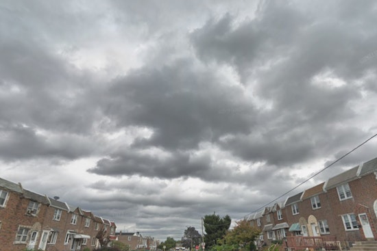 Philadelphia Braces for Showers and Cool Winds, NWS Forecasts Light Rain and Brisk Veterans Day