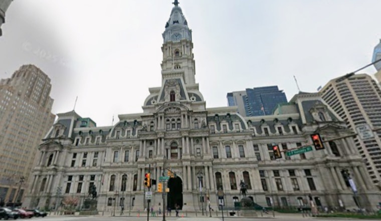 Philadelphia Rolls Out Annual Fall Leaf Recycling Program to Promote Sustainability