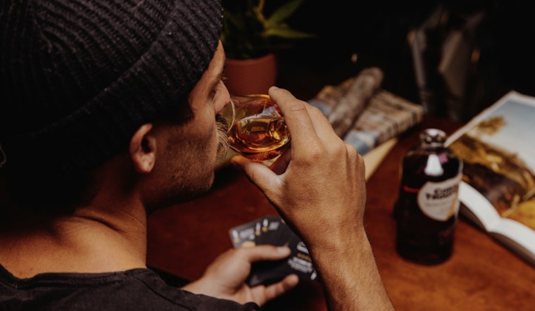 Phoenix and Scottsdale Bars Swarm with Patrons on "Blackout Wednesday" Ahead of Thanksgiving