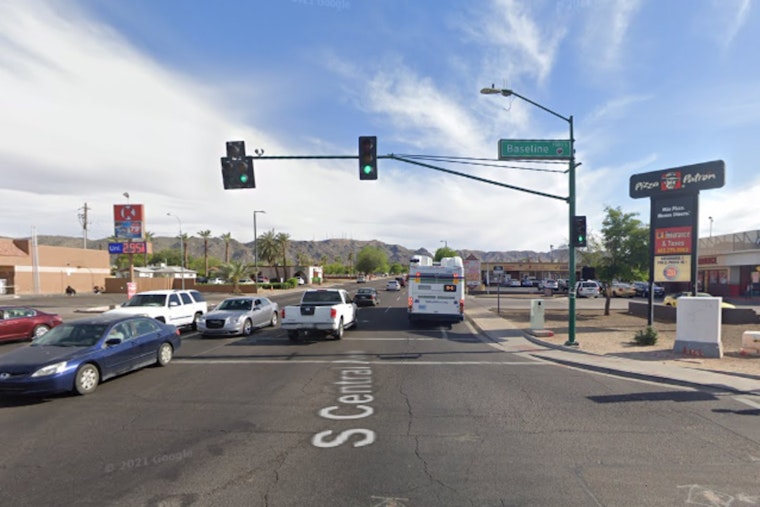 Phoenix Police Seek Public's Help to Apprehend Suspect in Arby's Armed Robbery, Cash Reward Offered