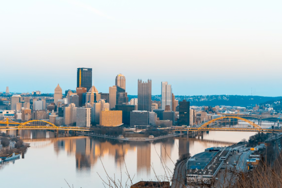 Pittsburgh Braces for Snow Showers and Gusty Winds, Travel Advisory in Effect Amid Winter Chills