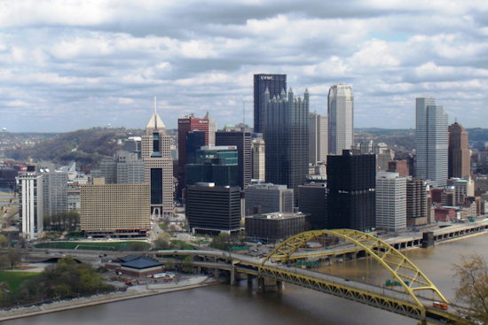 Pittsburgh Braces for Weather Whiplash: Warm Front Followed by Sharp Temperature Drop and Mountain Snow