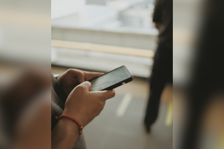 Pittsburgh Public Schools Considers District-Wide Cellphone Ban in Wake of Carrick High School Stabbing