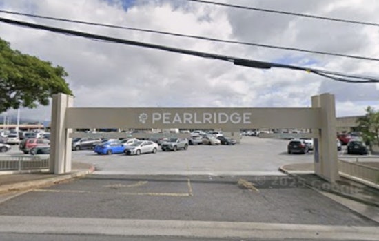 Planet Fitness Muscles Into Pearlridge, Turning Mall Errands Into Workout Runs