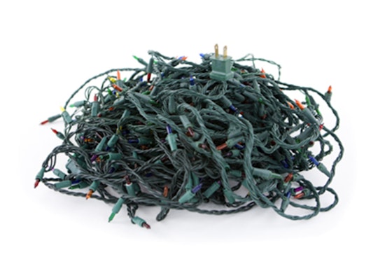 Plymouth Launches Free Holiday Lights Recycling Program to Curb Seasonal Waste