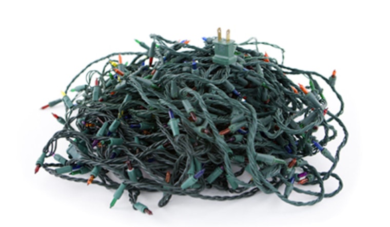 Plymouth Launches Free Holiday Lights Recycling Program to Curb Seasonal Waste