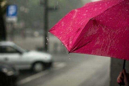 Portland Braces for Classic Drizzle: Week-Long Showers and Clouds Ahead