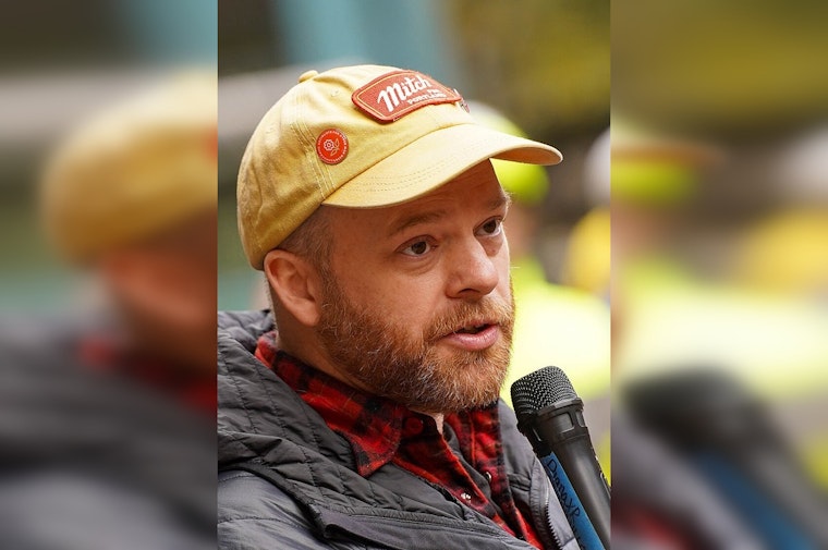 Portland Councilor Mitch Green Criticizes Homeless Sweeps, Advocates for Compassionate Policies