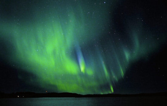Rare Northern Lights Mesmerize Spectators From New Jersey to Texas Amid Solar Storm
