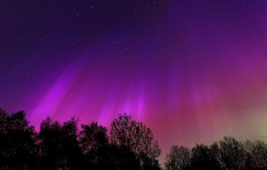 Rare Northern Lights Spectacle Illuminates St. Louis Skies Amid Severe Geomagnetic Storm