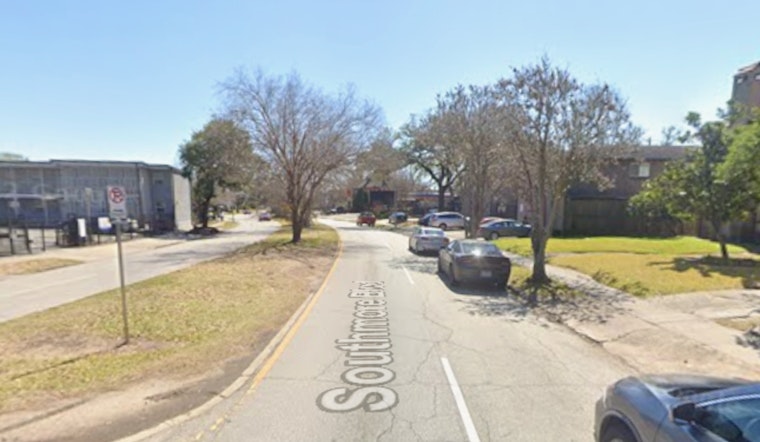 Roof Caves In At Third Ward Blaze, Injures Houston Firefighter