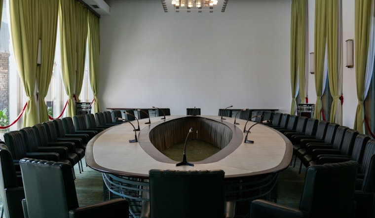 Saint Paul Heritage Preservation Commission to Discuss Revised Summit Garage Design and Elect New Leadership