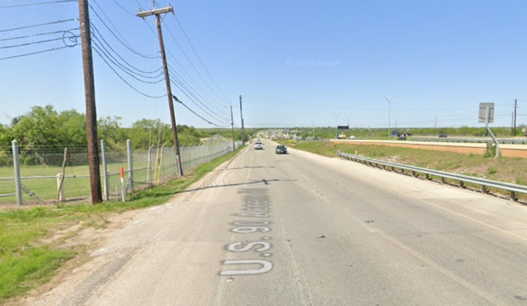 San Antonio Pedestrian Killed On Highway 90, SAPD Investigating