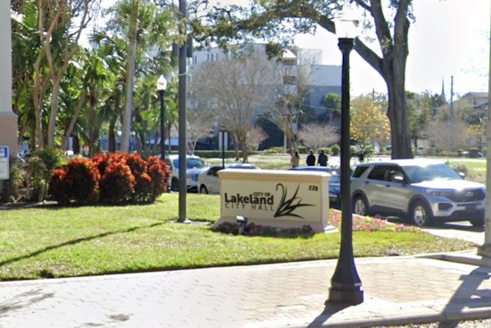 Sara Roberts McCarley Elected as Lakeland's New Mayor, Ready to Address City's Growth Challenges