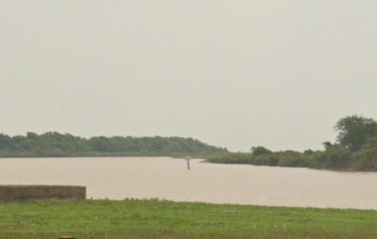 Search Efforts Intensify for Missing 70-Year-Old Boater on San Bernard River in Brazoria County