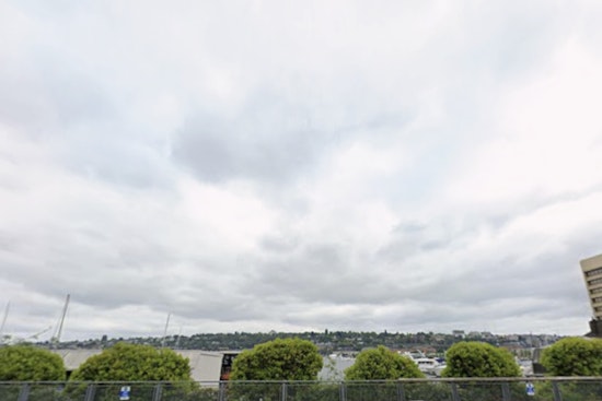 Seattle Braces for Rainy Thanksgiving Week with Cooler Temperatures and Possible Snow