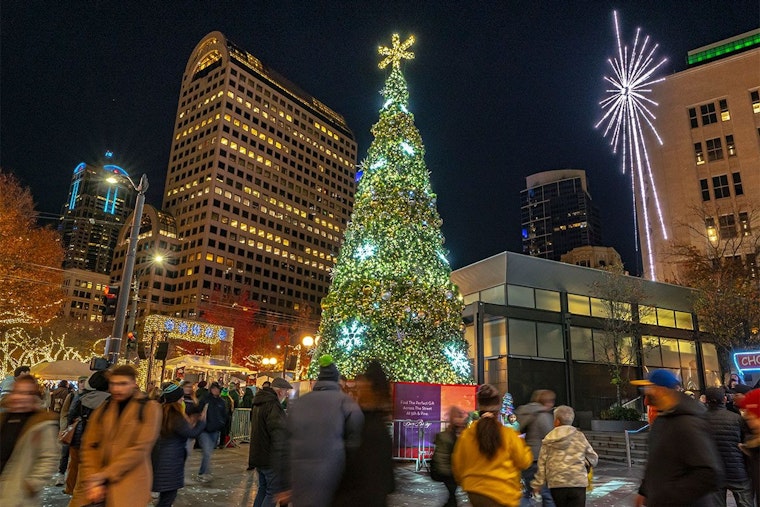 Seattle Sparks Holiday Cheer with Free and Affordable Festivities Across the City