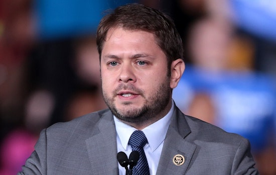 Senator Gallego Champions Bipartisan Bill in Arizona to Combat Veteran Suicide Epidemic