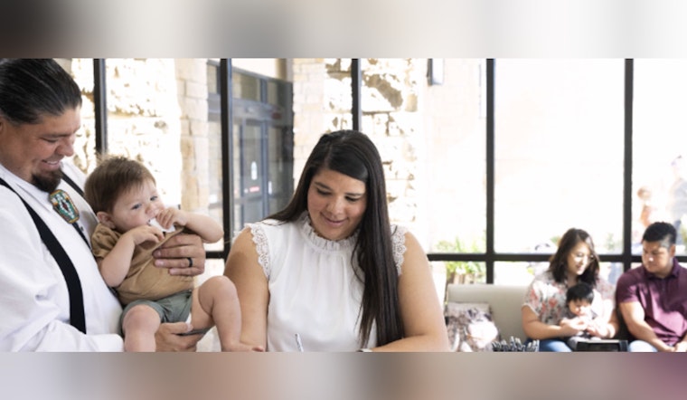 Shutdown Ends, Alamo City Families Jam WIC Lines