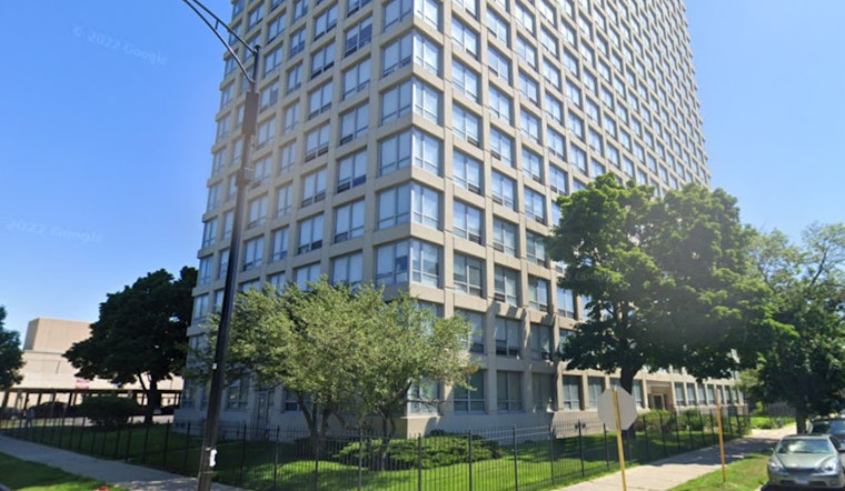 Smoke, Sirens And A Fifth-Floor Scare In Bronzeville High-Rise