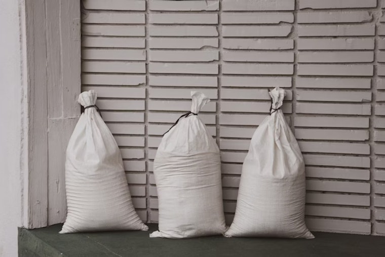Sonoma Shovels Out Free Sandbags as Atmospheric River Bears Down