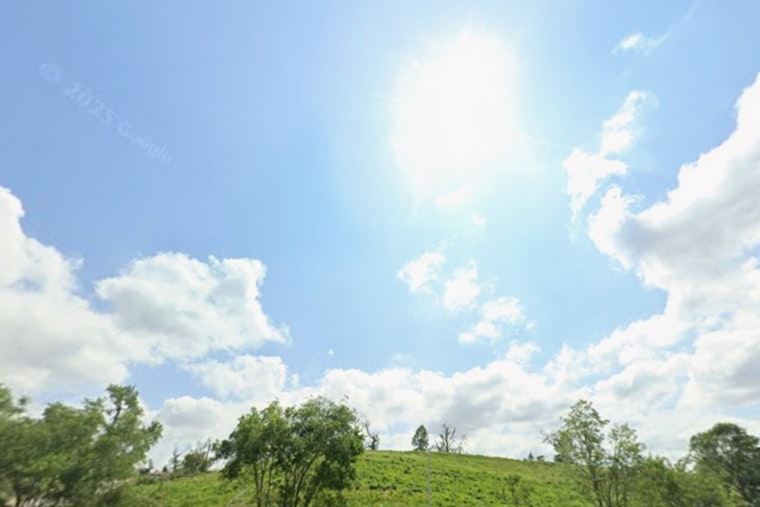 St. Louis Braces for Week of Varied Weather with Sunshine and Potential Showers