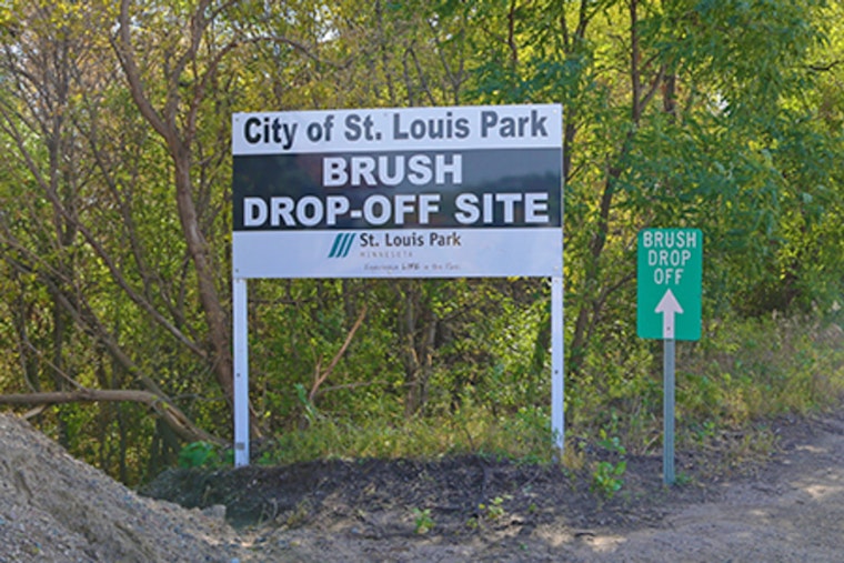 St. Louis Park Offers Free Weekend Brush Drop-Off for Residents Ahead of Winter Clean-Up Deadline