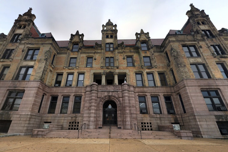 St. Louis Ramps Up Tornado Recovery with Structural Inspections Now