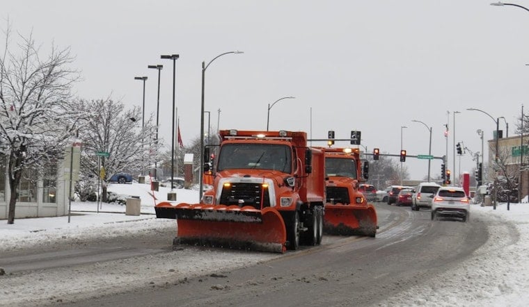 St. Louis Street Department Mobilizes Early to Tackle Snowfall and Urges Drivers to Use Caution Amid Winter Weather Challenges