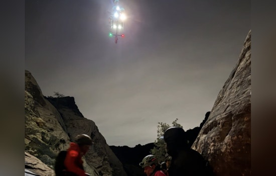 Stranded Hikers Rescued in Ice Cube Canyon Near Las Vegas on Thanksgiving Day