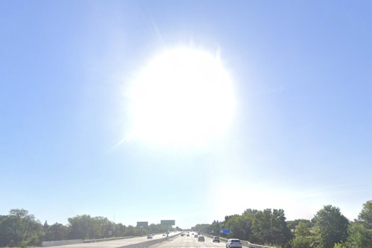 Sunny Days and Possible Showers Ahead for St. Louis, National Weather Service Reports