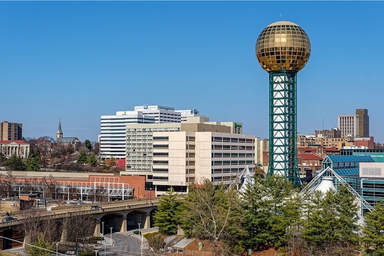 Sunny Skies and Mild Temperatures in Knoxville's Weekly Forecast, According to NWS