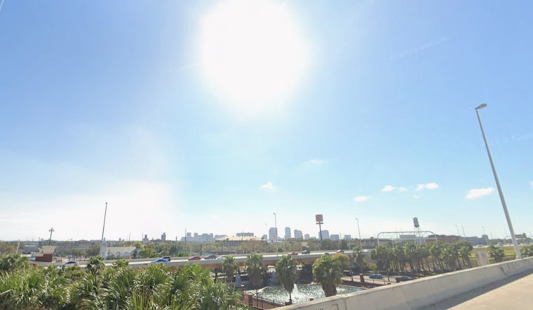 Sunny Skies and Warm Temperatures Settle Over Tampa as Showers Become Possible by Midweek