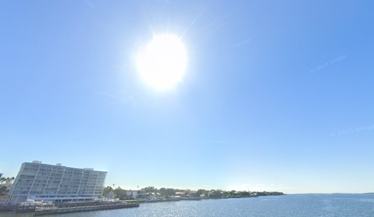 Tampa Basks in Sunshine Ahead of Thanksgiving, NWS Forecasts Comfortable Holiday Week Weather