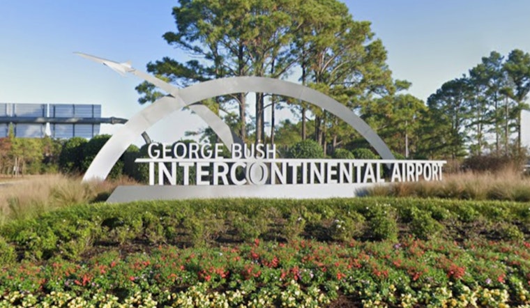 Tarmac Tangle As United Jets Bump Wings At Bush Intercontinental