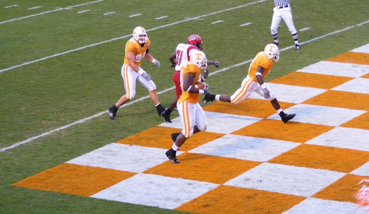 Tennessee's Miles Kitselman to Miss Season Finale Against Vanderbilt Due to Injury