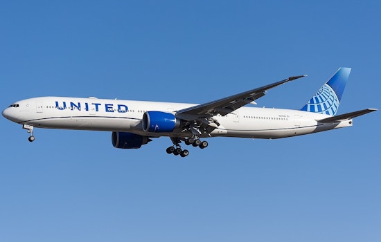 Terror Scare in the Skies as United Airlines Flight Makes Emergency Landing in St. Louis After Bomb Threat from a Passenger’s Husband